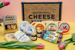 Deluxe World's Cheesiest Mom Gift Basket for Mom