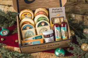 Deluxe Best Gifts Are Cheesy Holiday Gift Pack